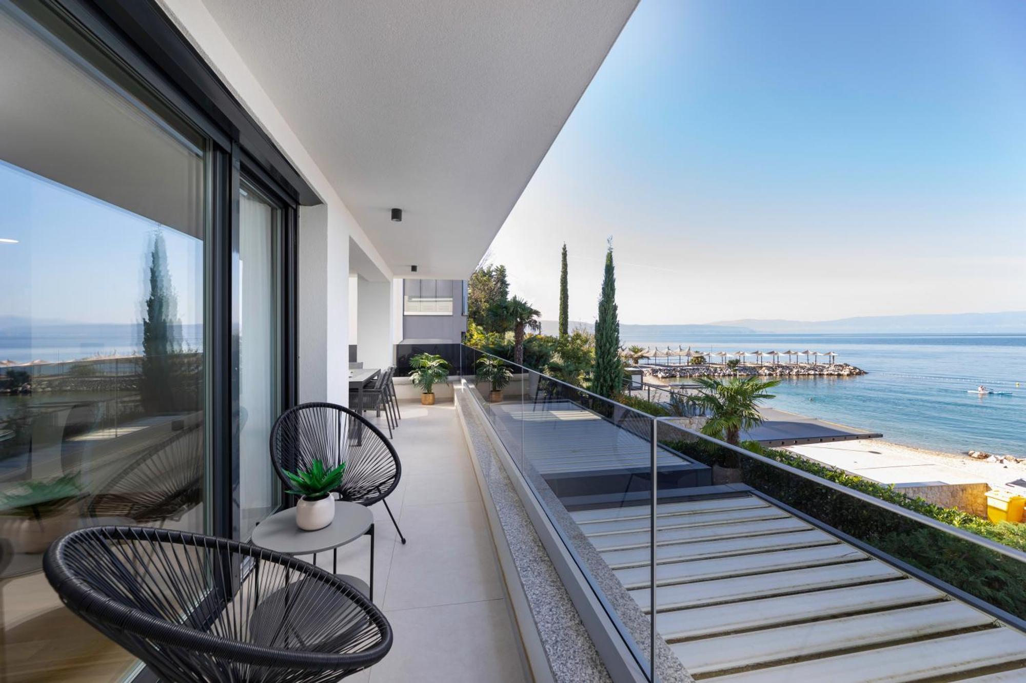 Villa Njivice Apartman Marina Exteriör bild